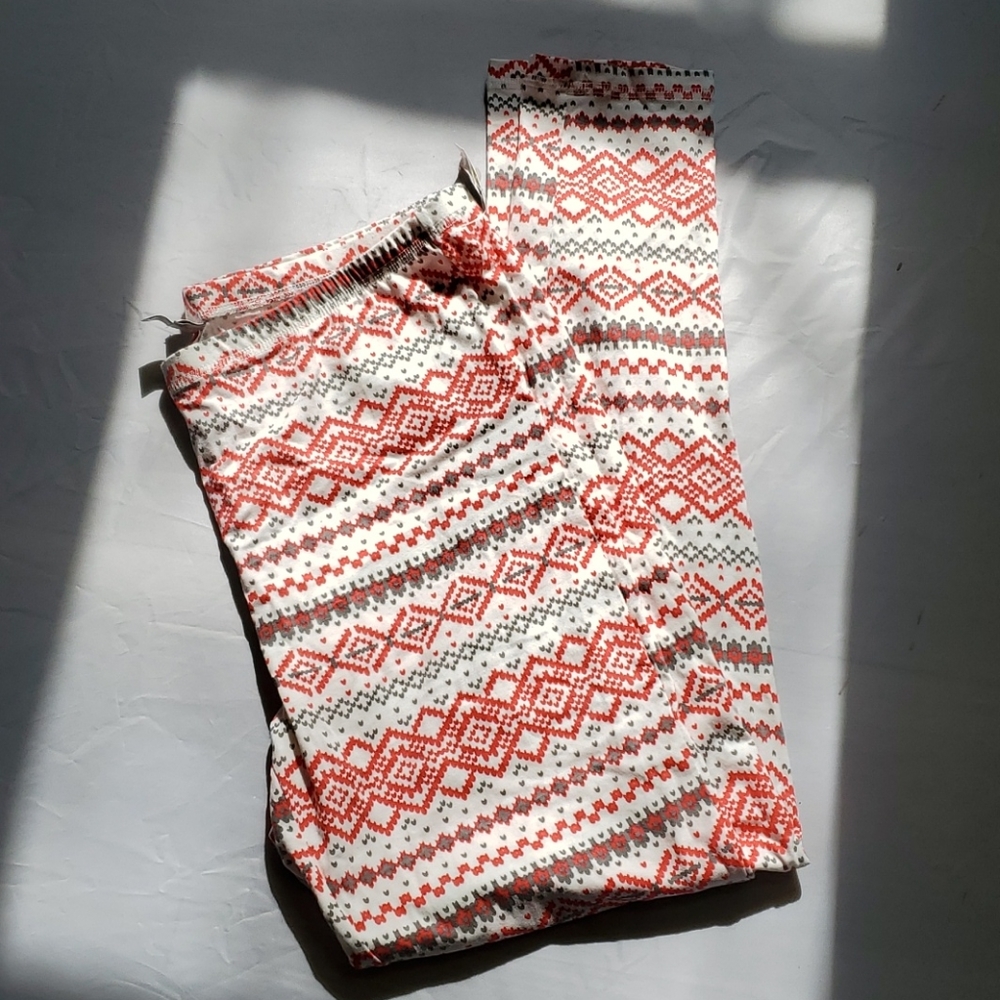 5 for $20// Cute soft leggings